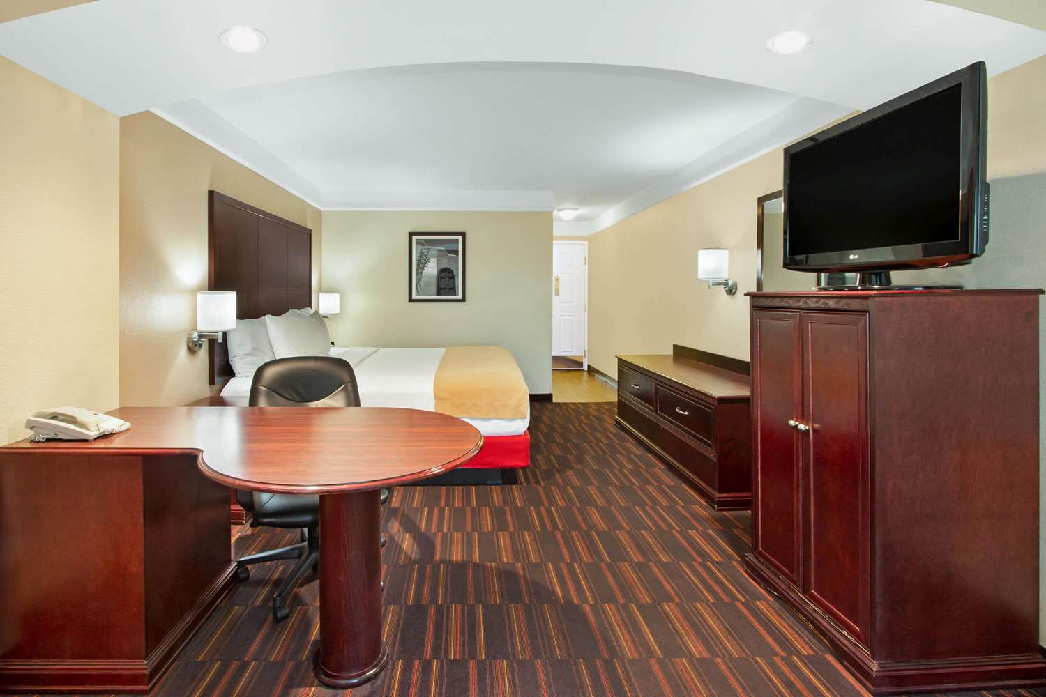 La Quinta Inn & Suites by Wyndham Albuquerque Midtown 47/57