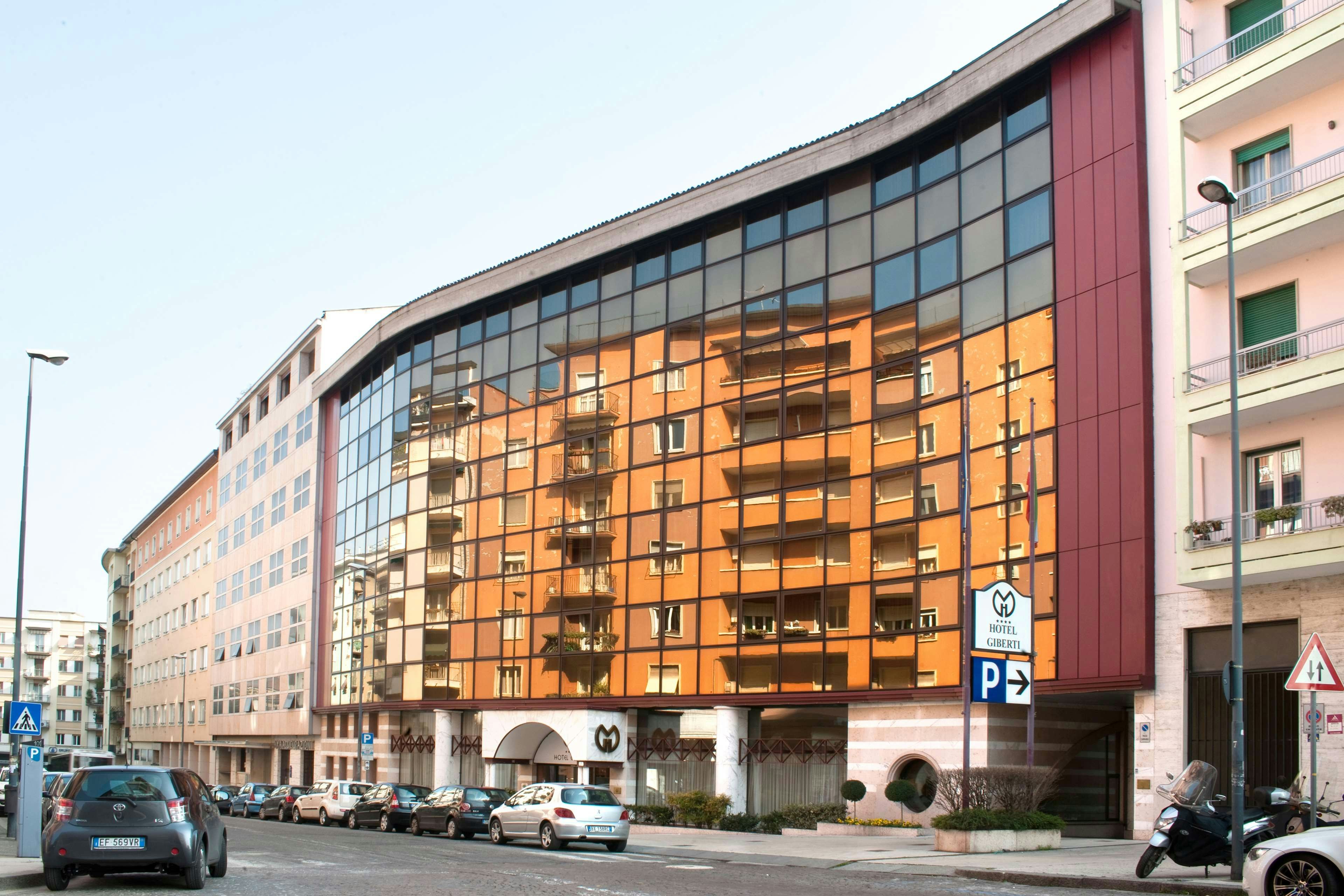 Giberti Hotel 3/25
