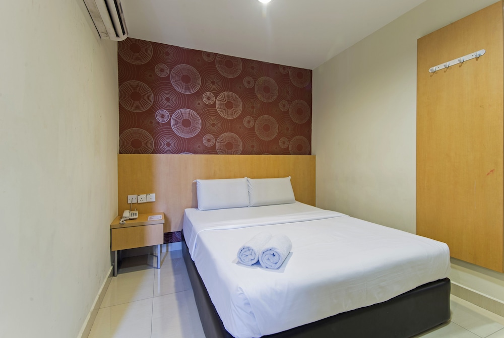 Signature Hotel Puchong At Setiawalk 7/21