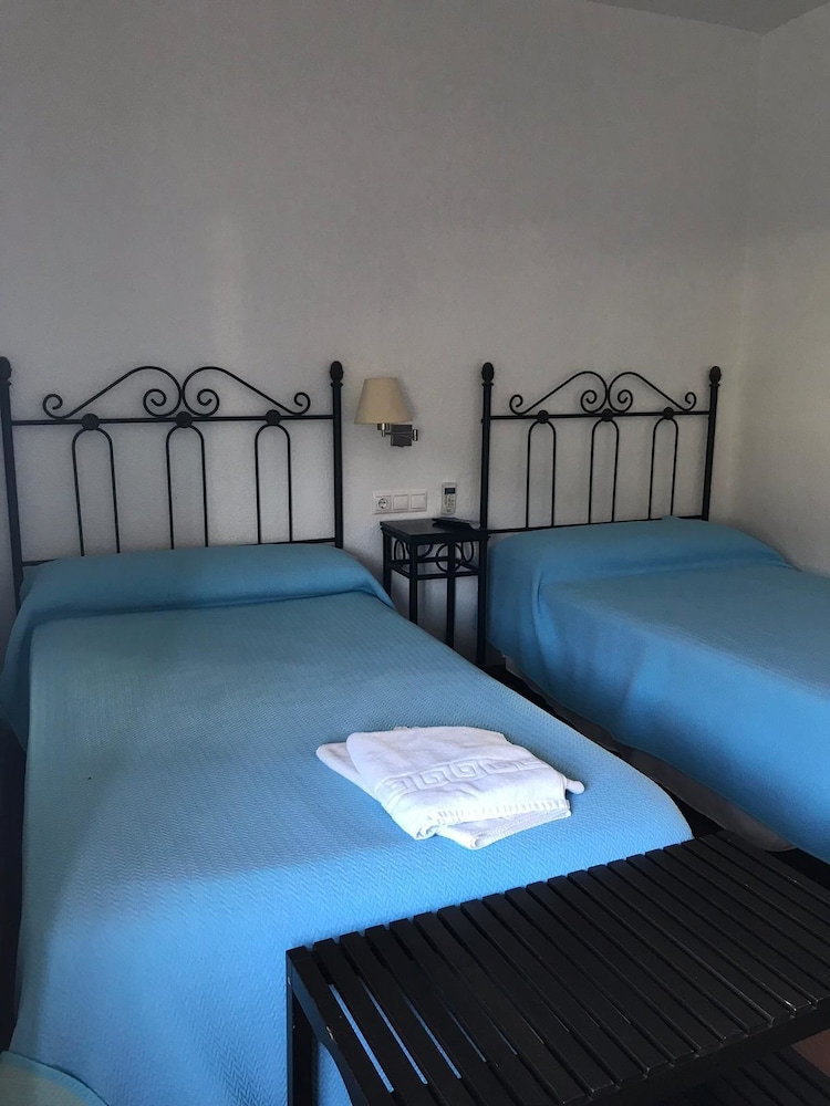 Hotel Meson del moro 21/27