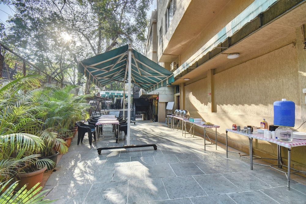 Hotel Sapna Executive 24/43