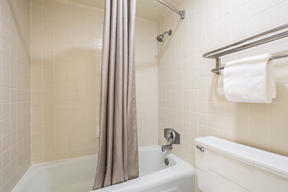 Motel6 Spring Hill, FL - Weeki Wachee 60/64