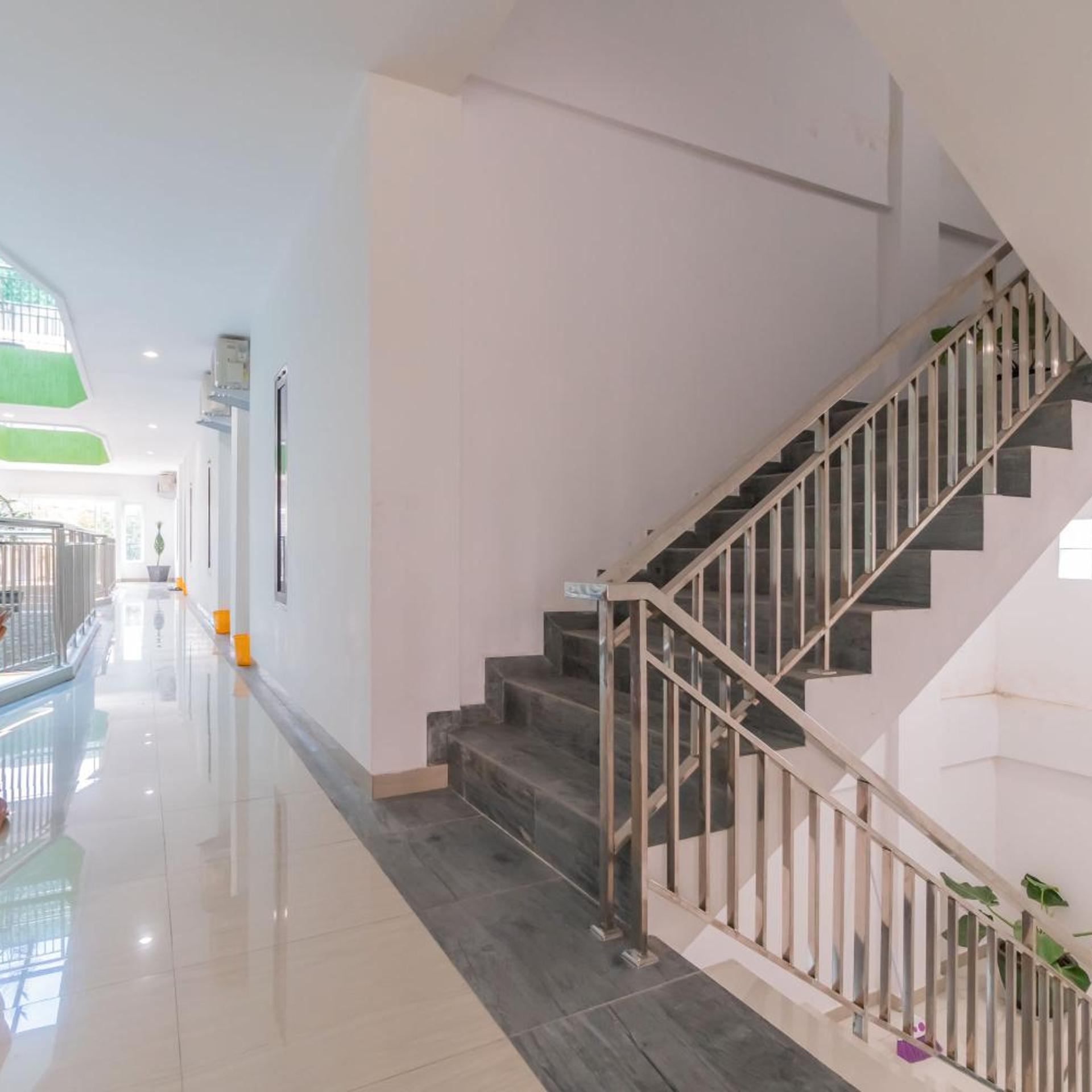 Urbanview Hotel Ephe Palembang by RedDoorz 21/30