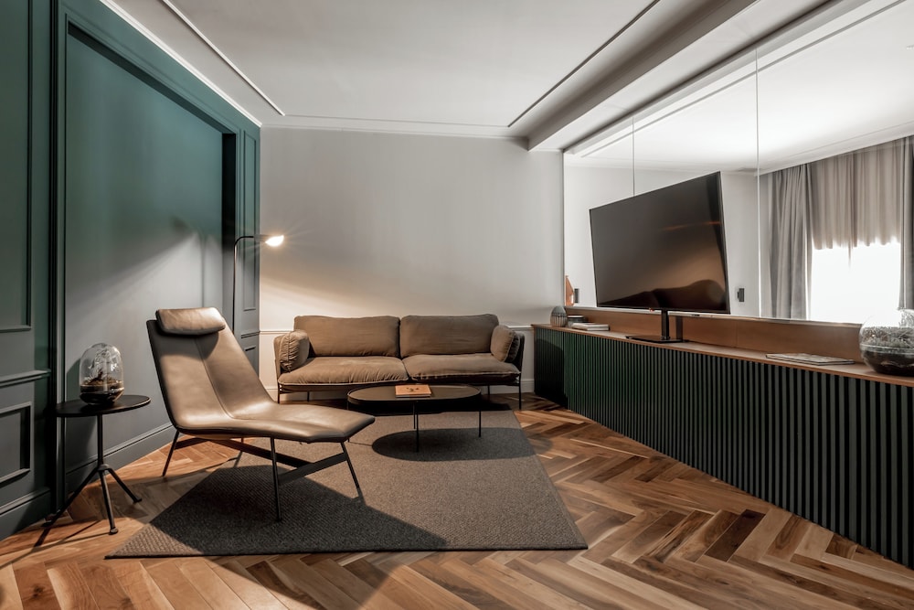 Mercer Plaza Sevilla 39/50