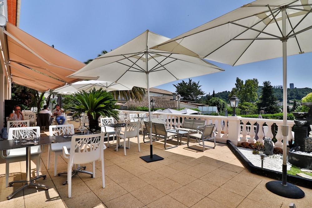 Hotel Perla Riviera 29/48