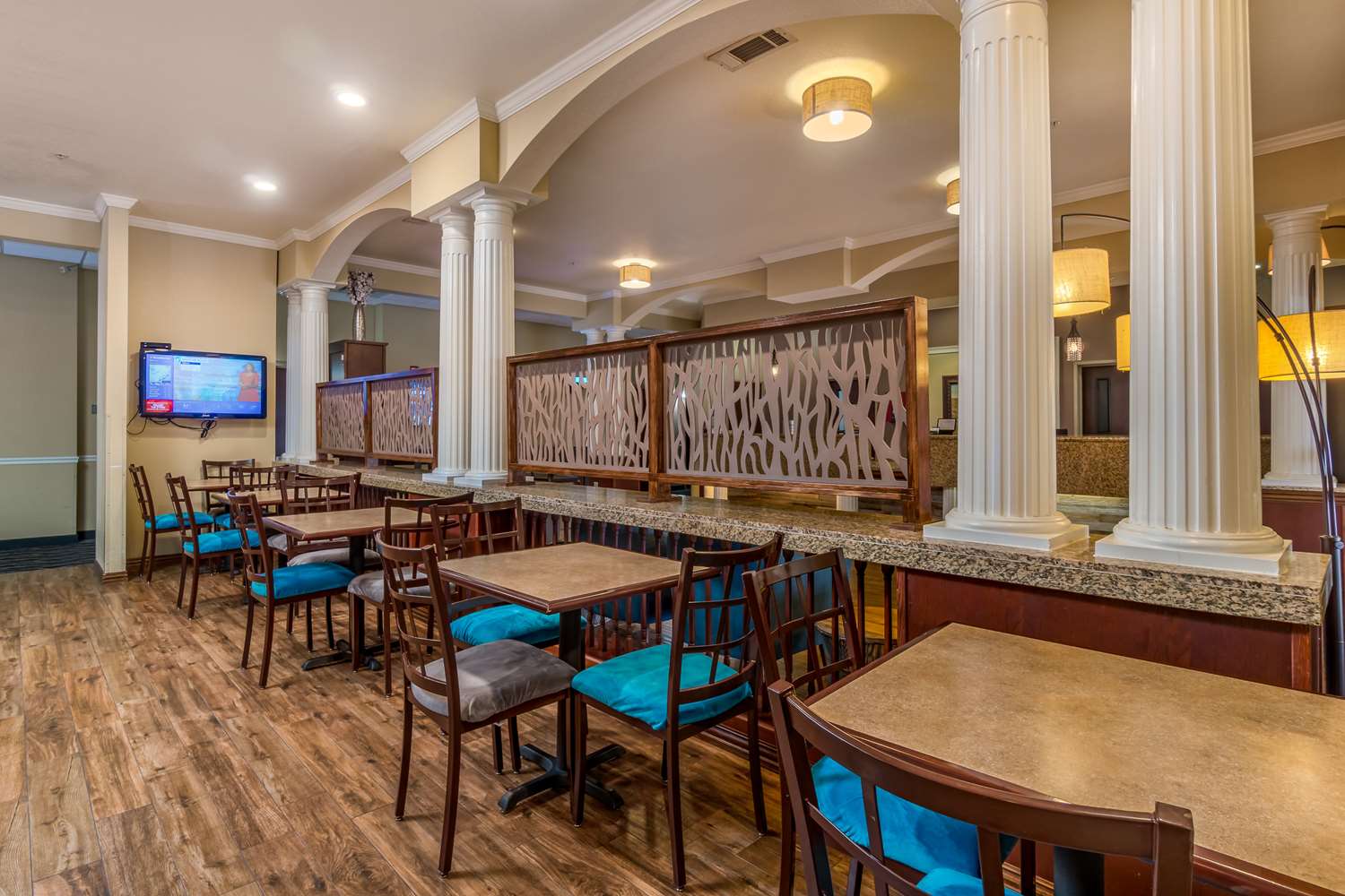 Best Western Plus Shamrock Inn and Suites 14/21