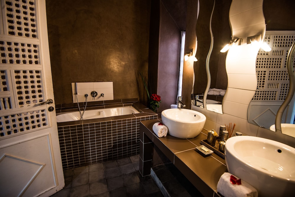 Riad Villa Wengé 45/50
