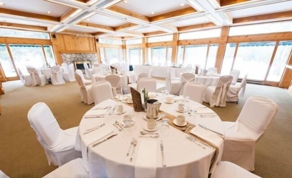 Pinestone Resort & Conference Centre 44/61