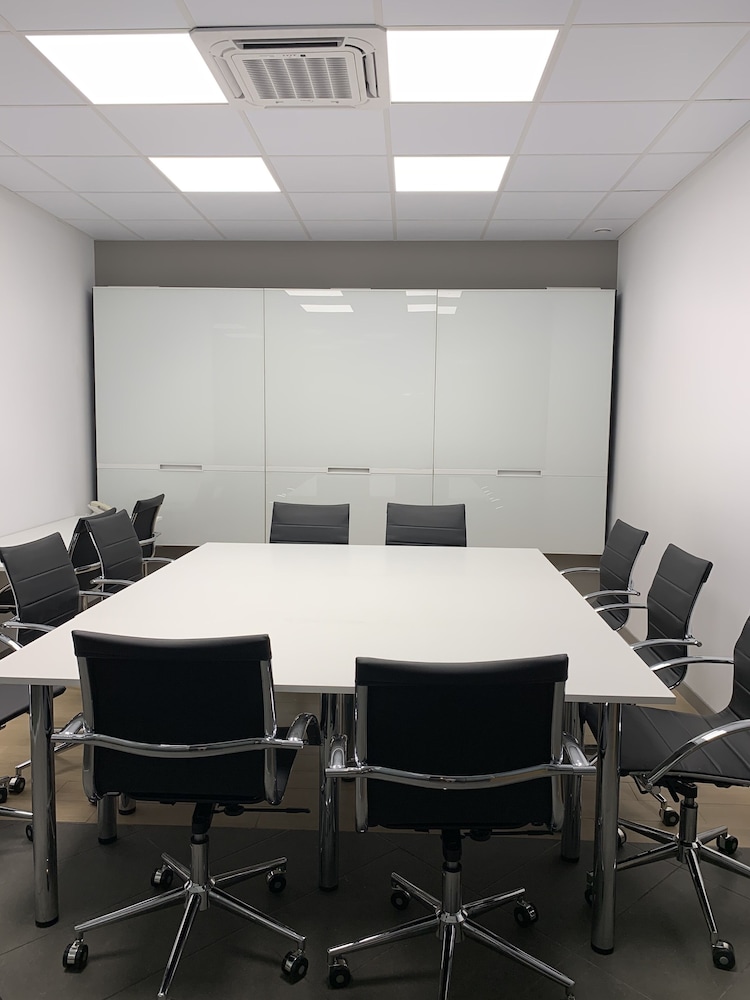 limehome Barcelona Rector Triado 57/66