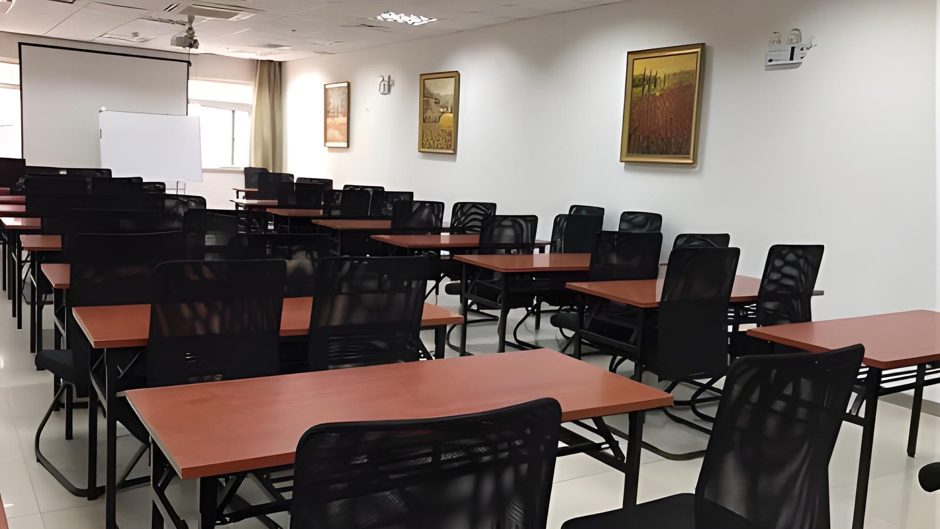 Hanting Hotel (Changsha Furong Middle Road) 45/55