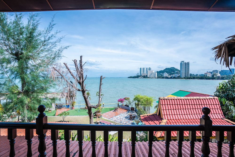 Lost Paradise Resort 56/81