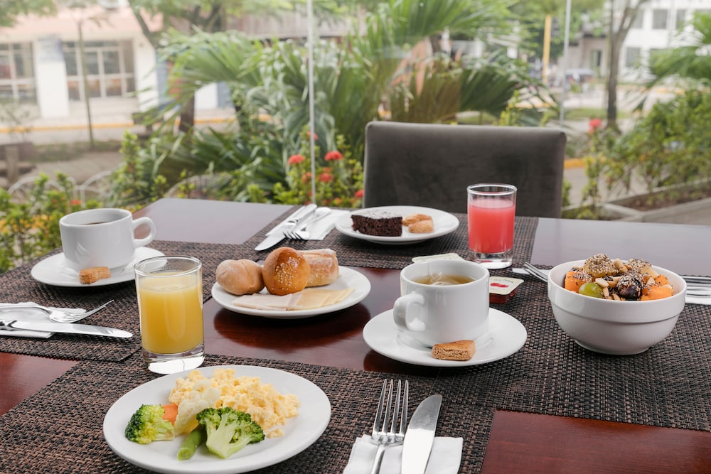 Wyndham Costa Del Sol Pucallpa 51/72