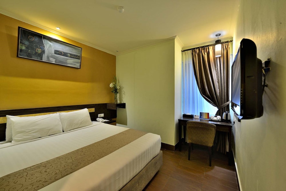 Hotel Dafam Cilacap 8/36