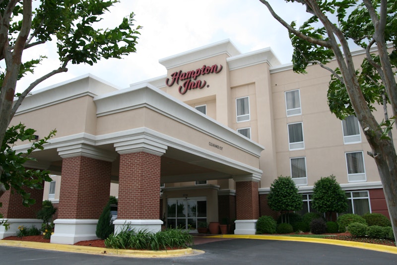 Hampton Inn Shreveport Airport La 74/83