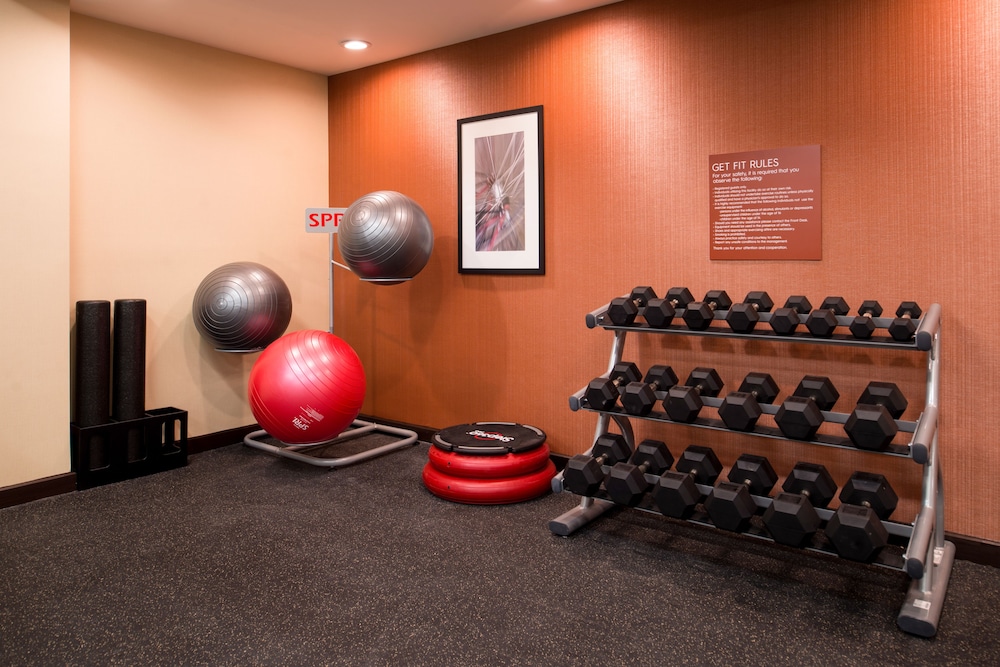 Towneplace Suites By Marriott Charleston-West Ashley 15/31