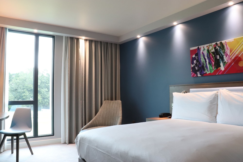 Hampton by Hilton Hamilton Park 19/49