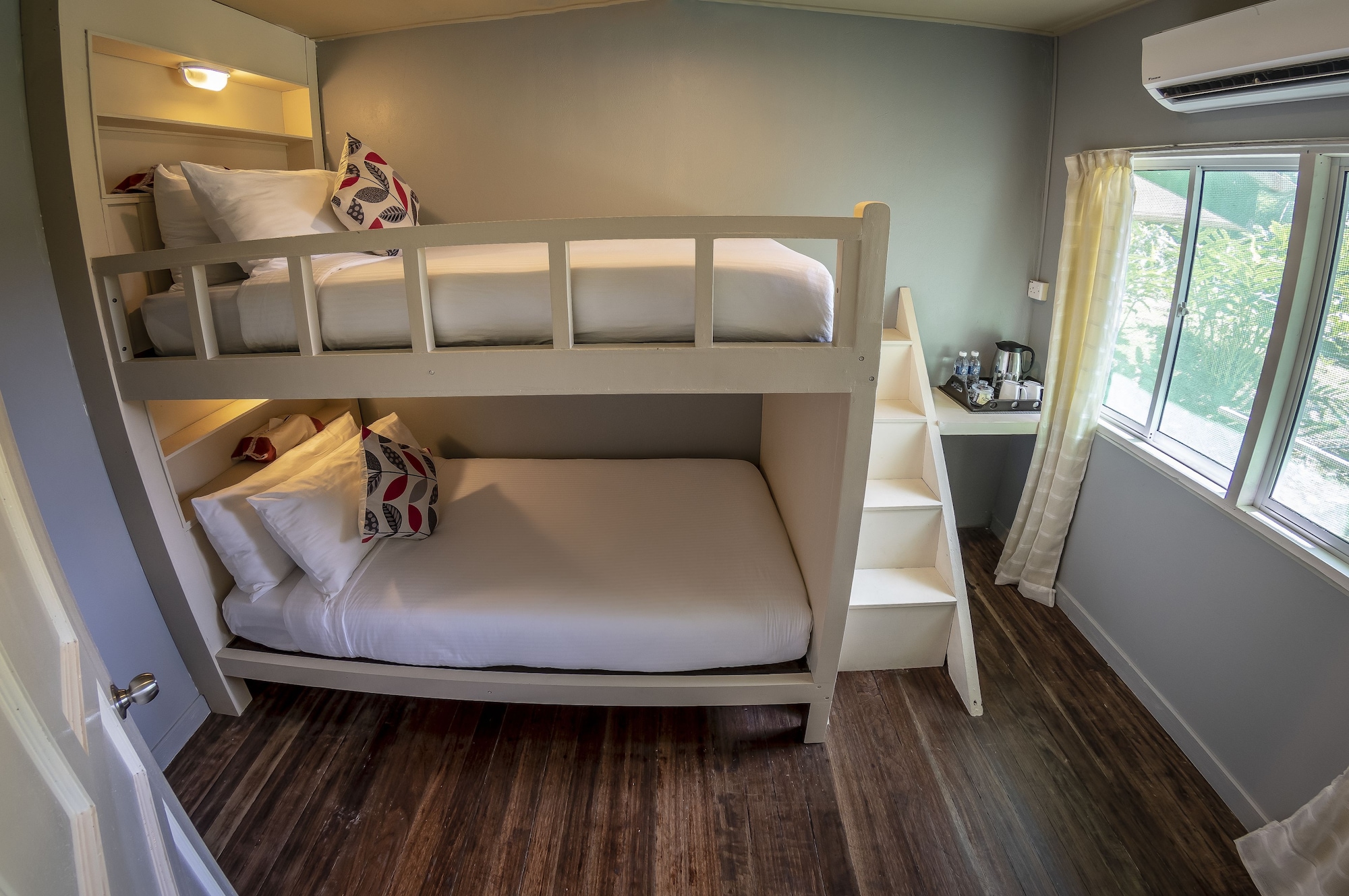House, Bunk Bed