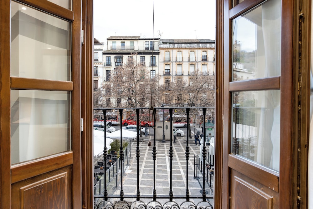 Bibo Suites Plaza Nueva 47/48