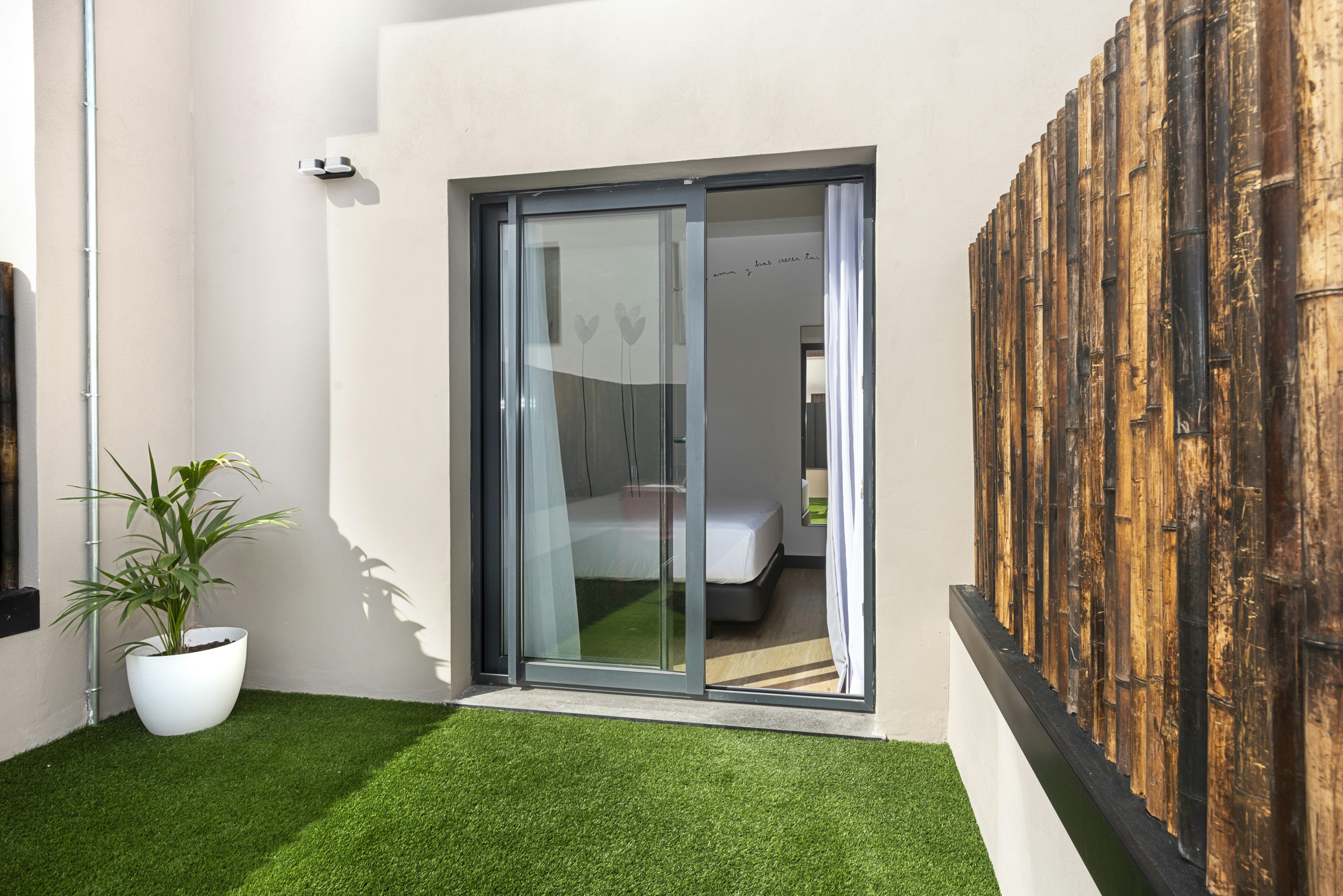 Hotel Sercotel Plana Suites 52/53