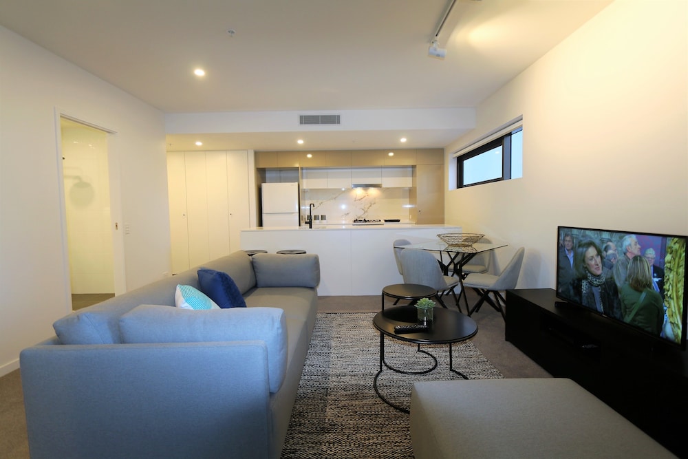 Opera Apartments South Brisbane 33/70