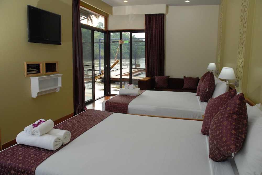 BOUTIQUE RAFT RESORT 22/54
