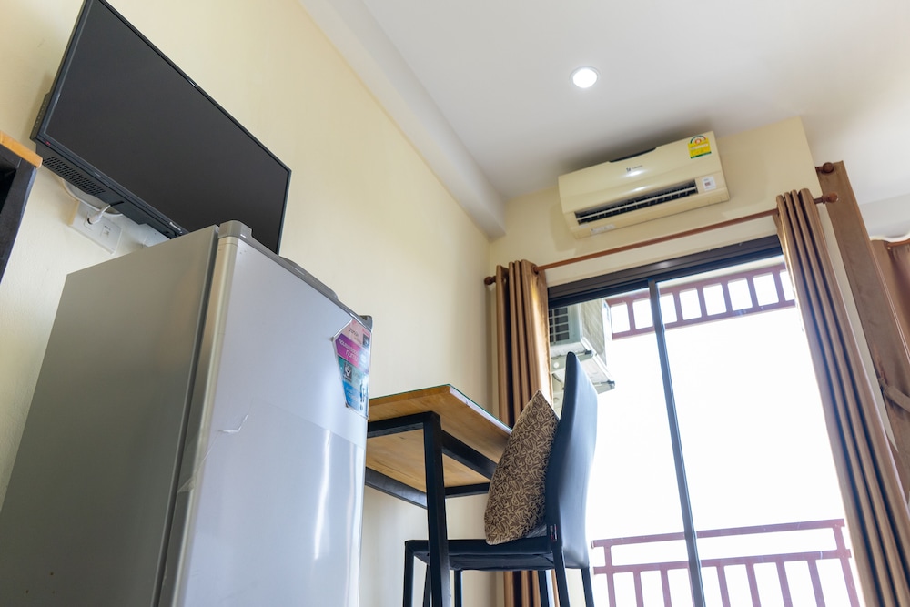 Sasi Nonthaburi Hotel And Apartment 42/57