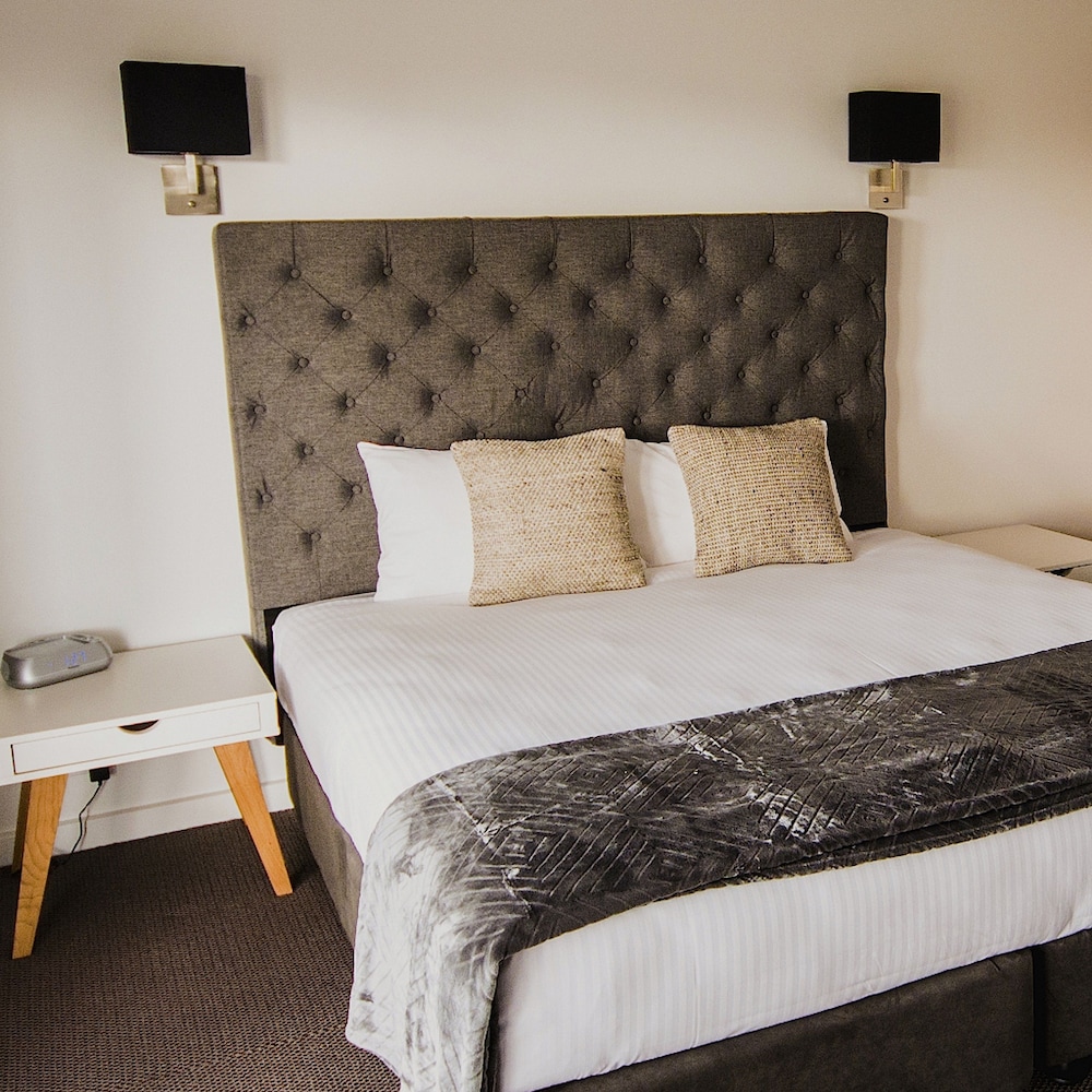 Quays Hotel 23/45