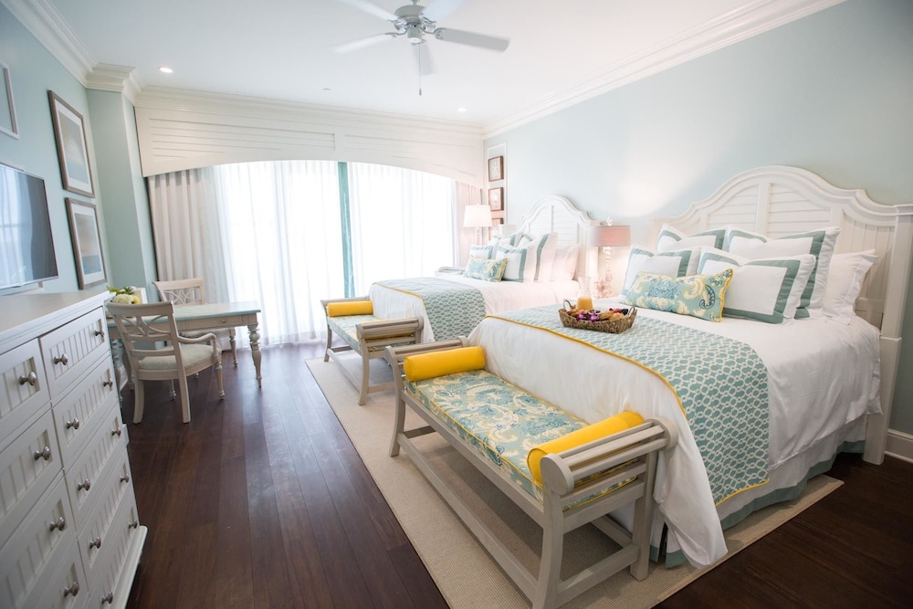 The Beach Club At Charleston Harbor Resort And Marina 23/48