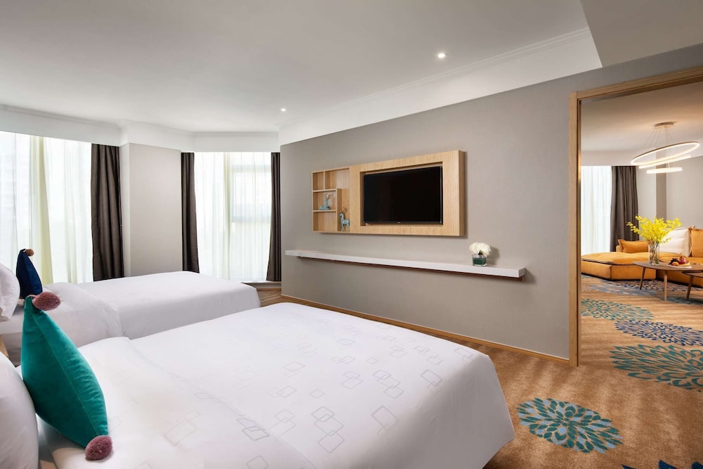 Ramada Encore by Wyndham Linyi 7/29