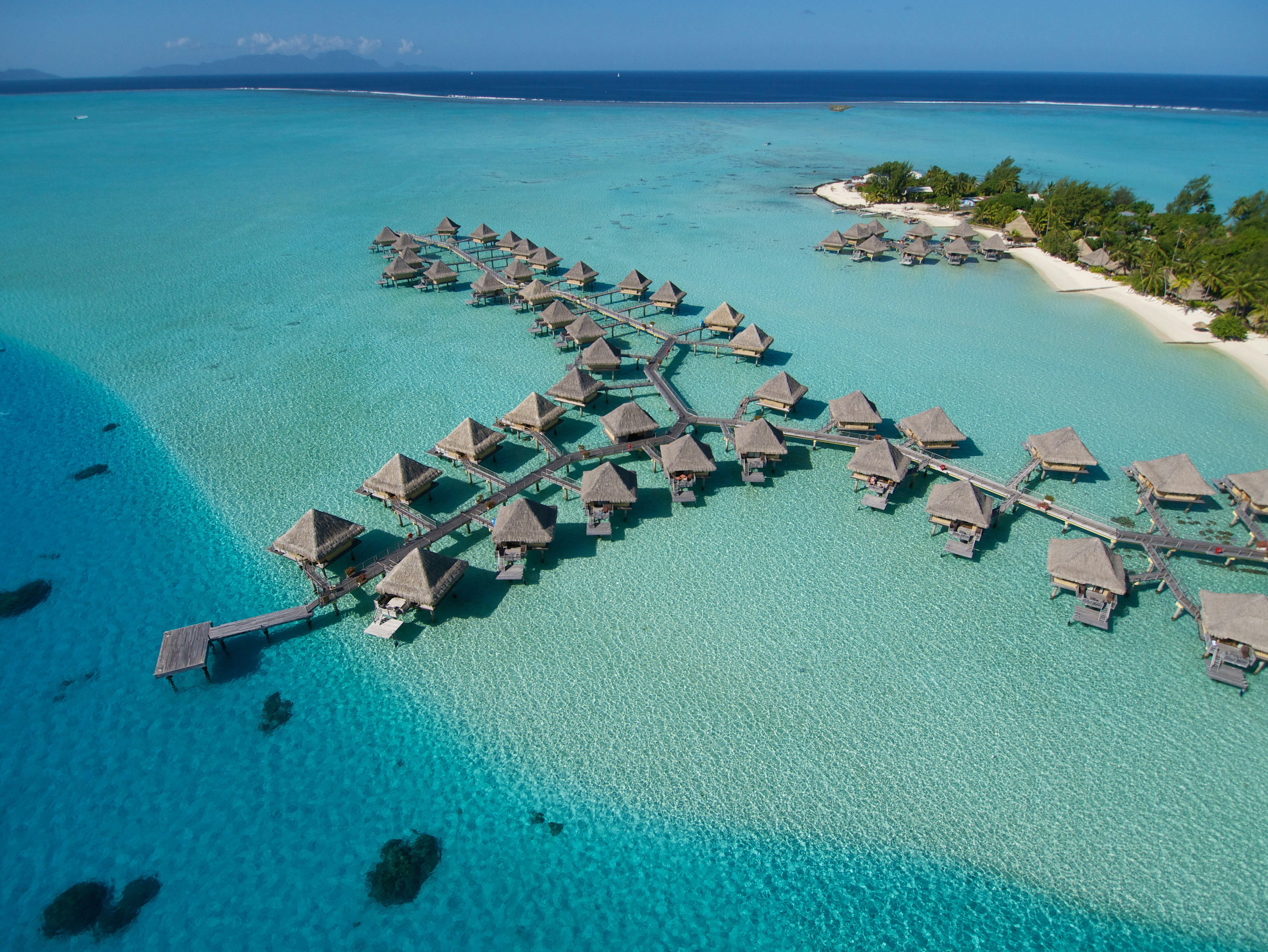 Intercontinental Bora Bora Le Moana Resort 80/81