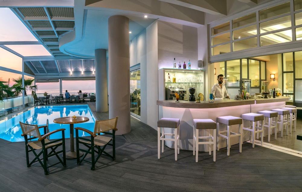 Swell Boutique Hotel 21/38
