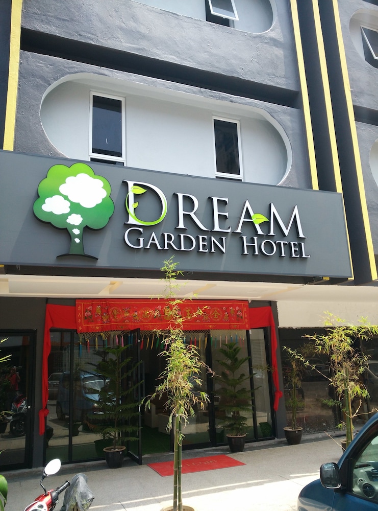 Dream Garden Hotel 29/36