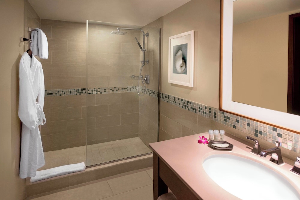 غرفة بريميوم بسريرين مزدوجين بإطلالة على البحر، The Westin Fort Lauderdale Beach Resort 2/2