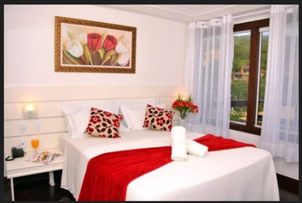 Coronado Inn Hotel 22/72