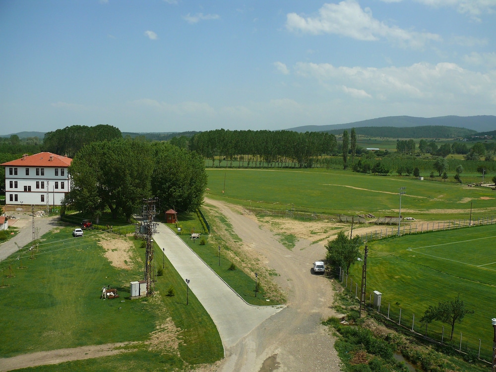 Iksir Resort Town Hotel 63/68
