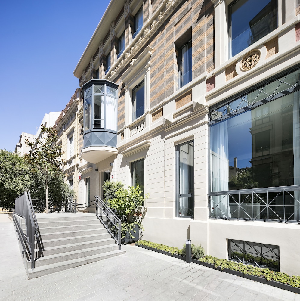 Murmuri Residence Mercader 5/70
