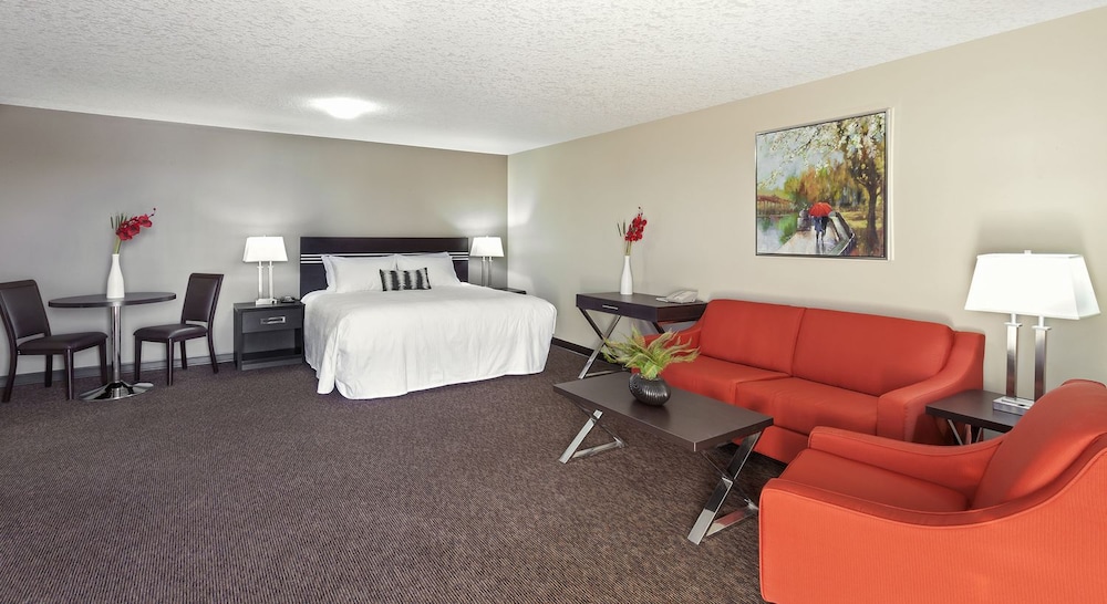 Royal Lodge Motel 38/50