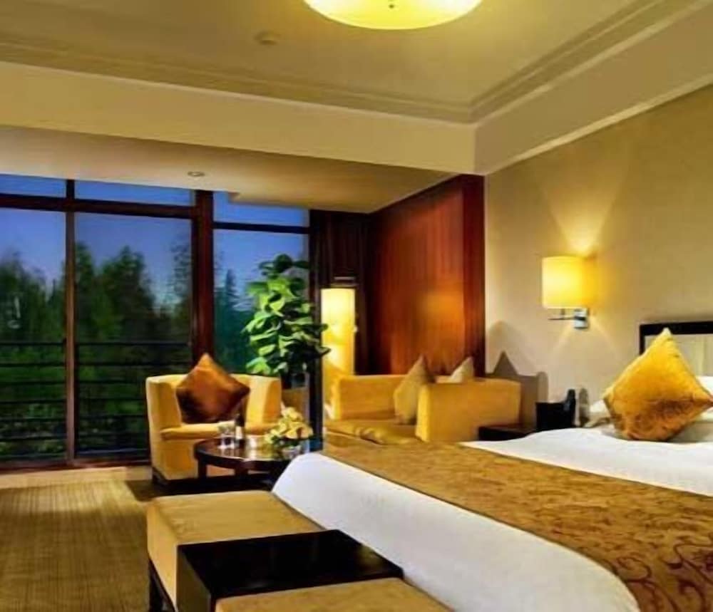 Jinling Riverside Hotel 6/39