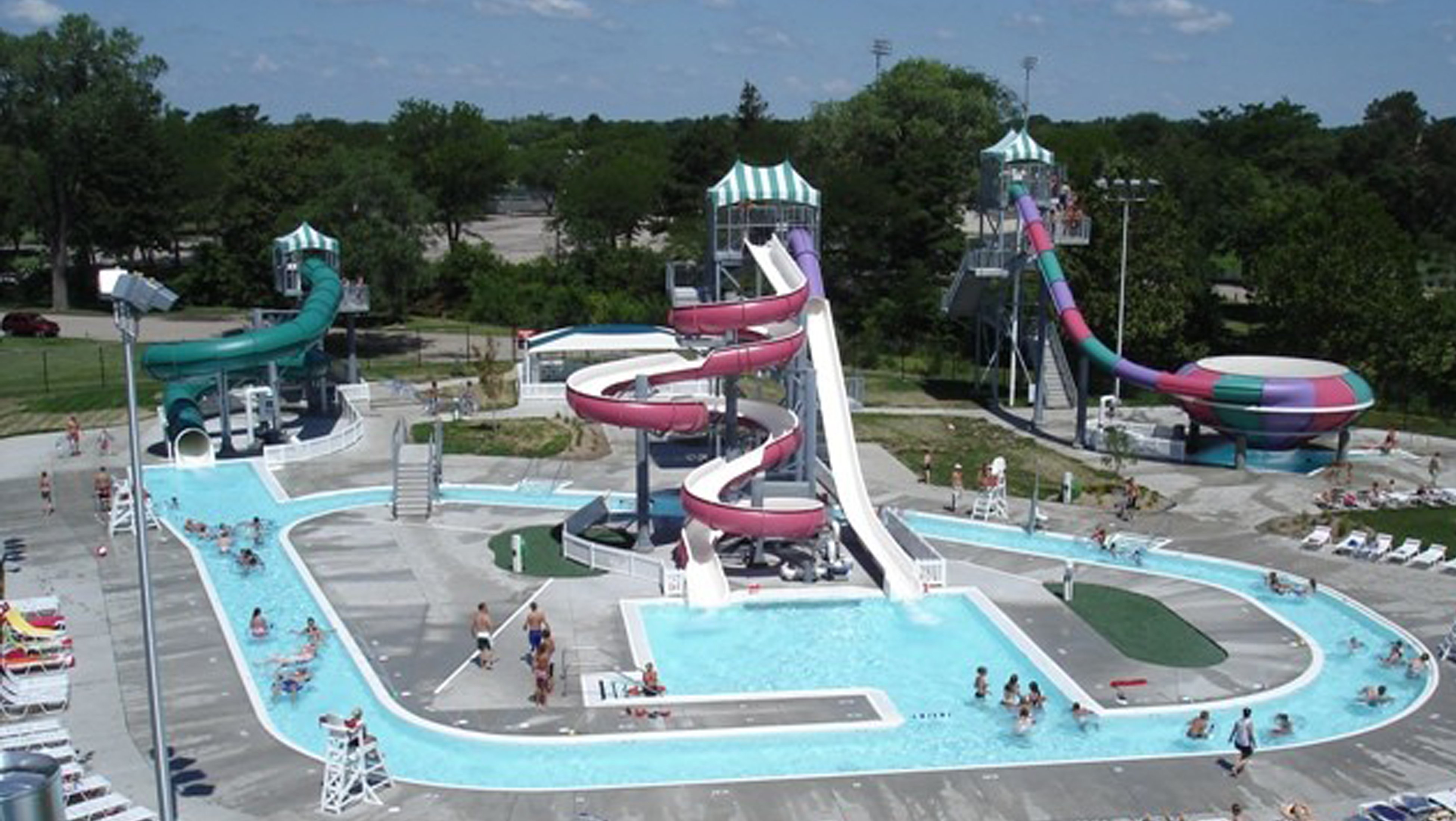 Holiday Inn Express Hotel & Suites Columbus 25/26