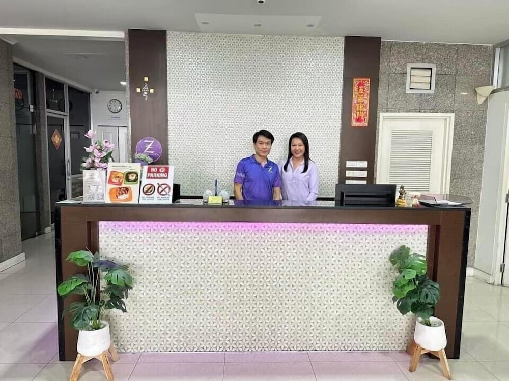 Collection O The Step Sathorn 13/63