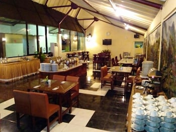 Hotel Merdeka 27/32