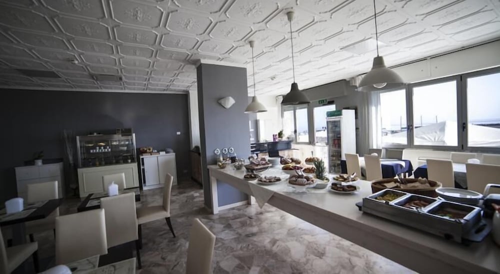 Riviera Mare Beach Life Hotel 62/71