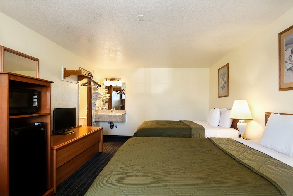 Super 8 by Wyndham Vancouver East 29/51