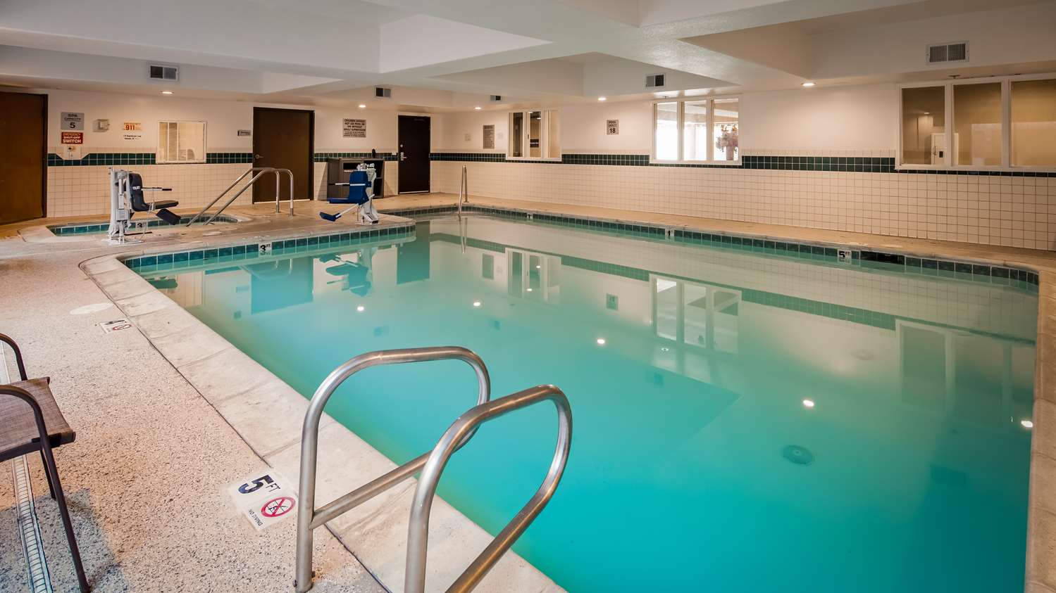 Airport Inn and Suites 10/28