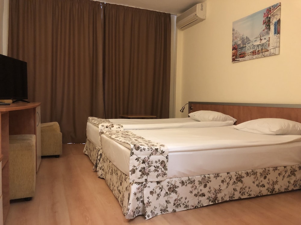 Hotel Atol 9/30