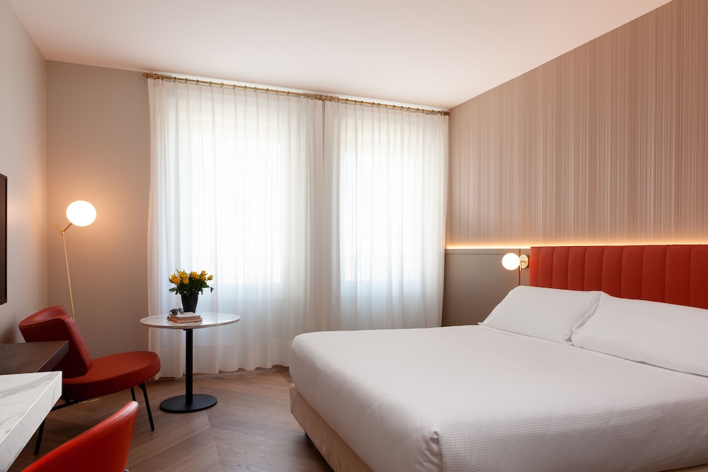 Agora Palace Hotel 16/65