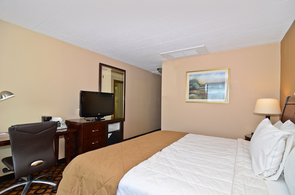 غرفة ديلوكس لذوي الإعاقة، Pocono Resort Conference Center - Pocono Mountains 2/5