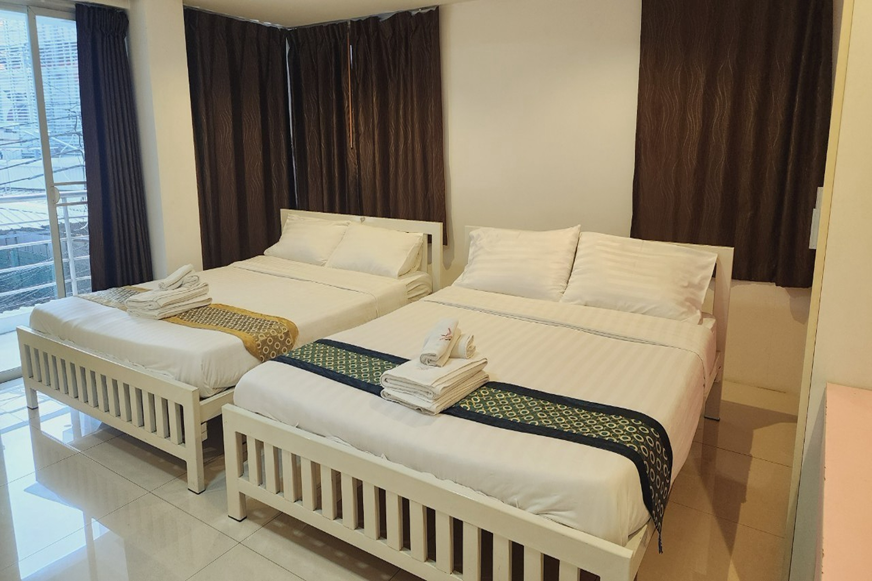 غرفة قياسية بسريرين منفصلين، Zenith Life 6/10