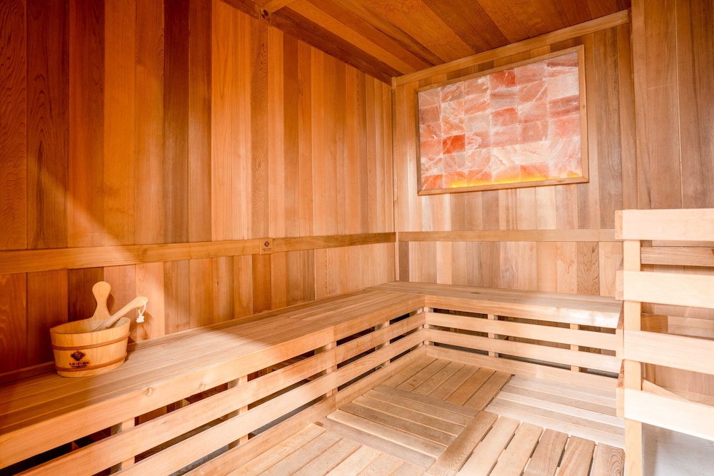 Shashi Hotel Mountain View, an Urban Resort 19/50