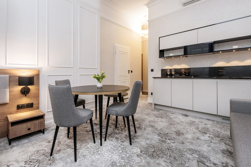 Vinfort Aparthotel 14/20